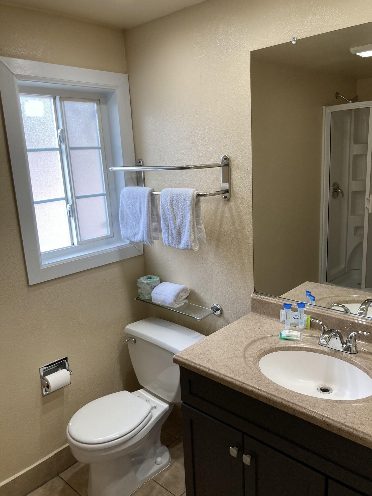 Tri-Valley Inn & Suites Pleasanton Dış mekan fotoğraf