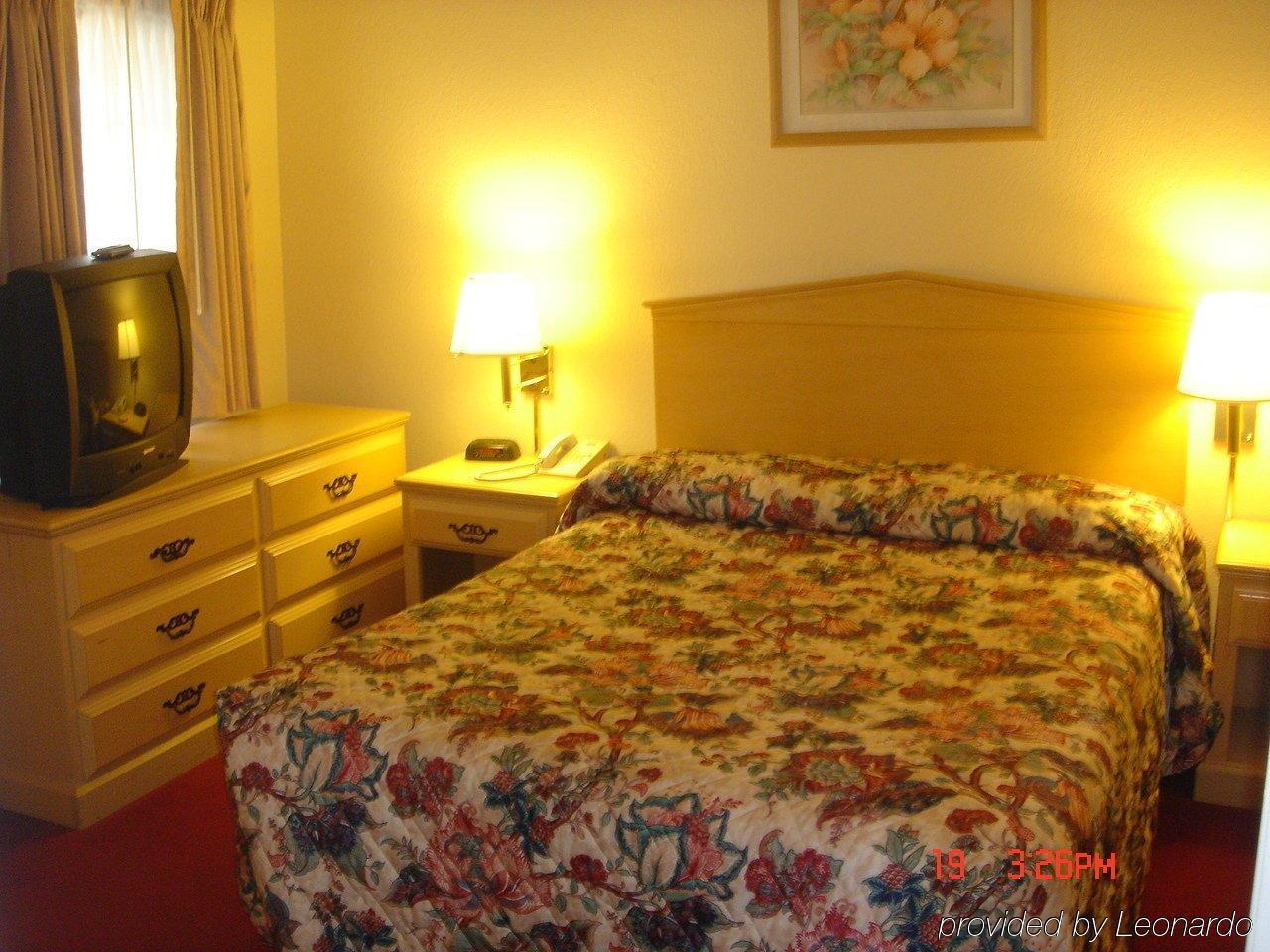 Tri-Valley Inn & Suites Pleasanton Oda fotoğraf