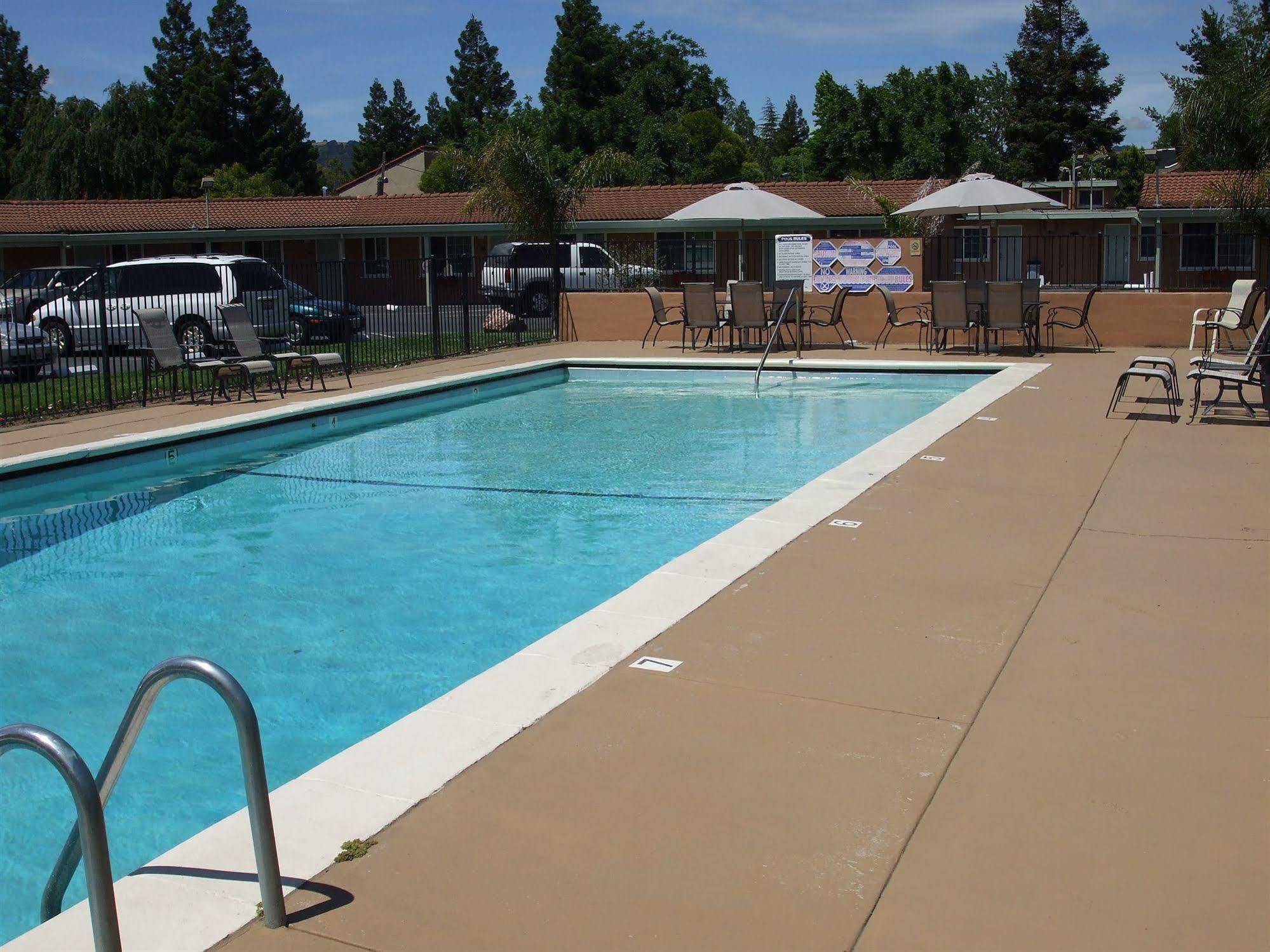 Tri-Valley Inn & Suites Pleasanton Dış mekan fotoğraf