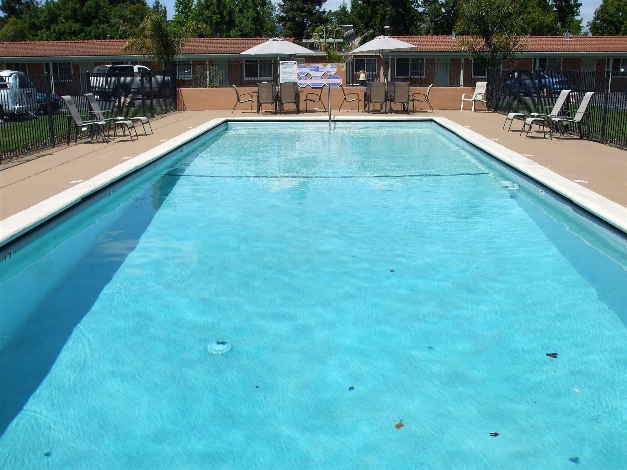 Tri-Valley Inn & Suites Pleasanton Dış mekan fotoğraf