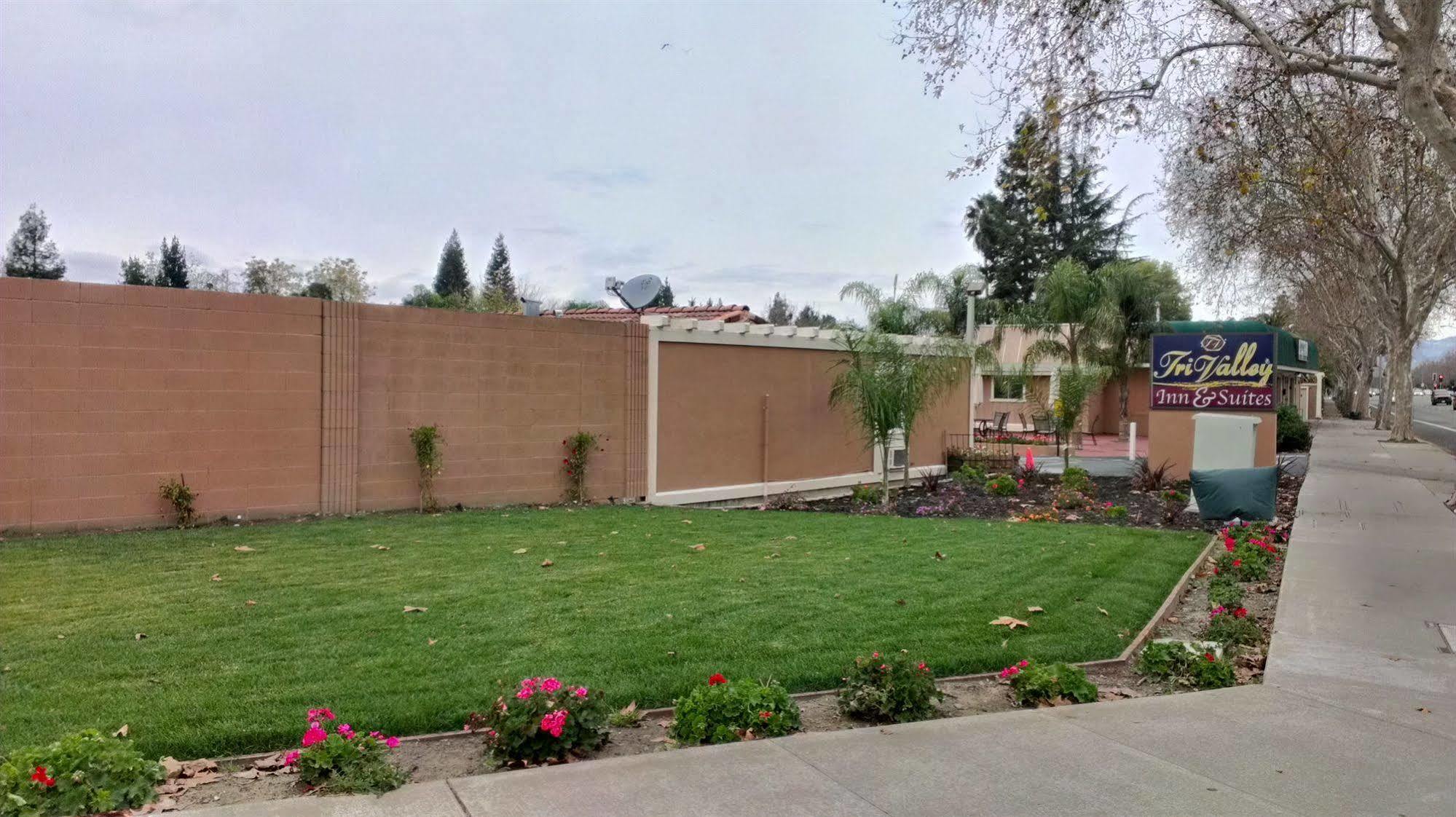 Tri-Valley Inn & Suites Pleasanton Dış mekan fotoğraf