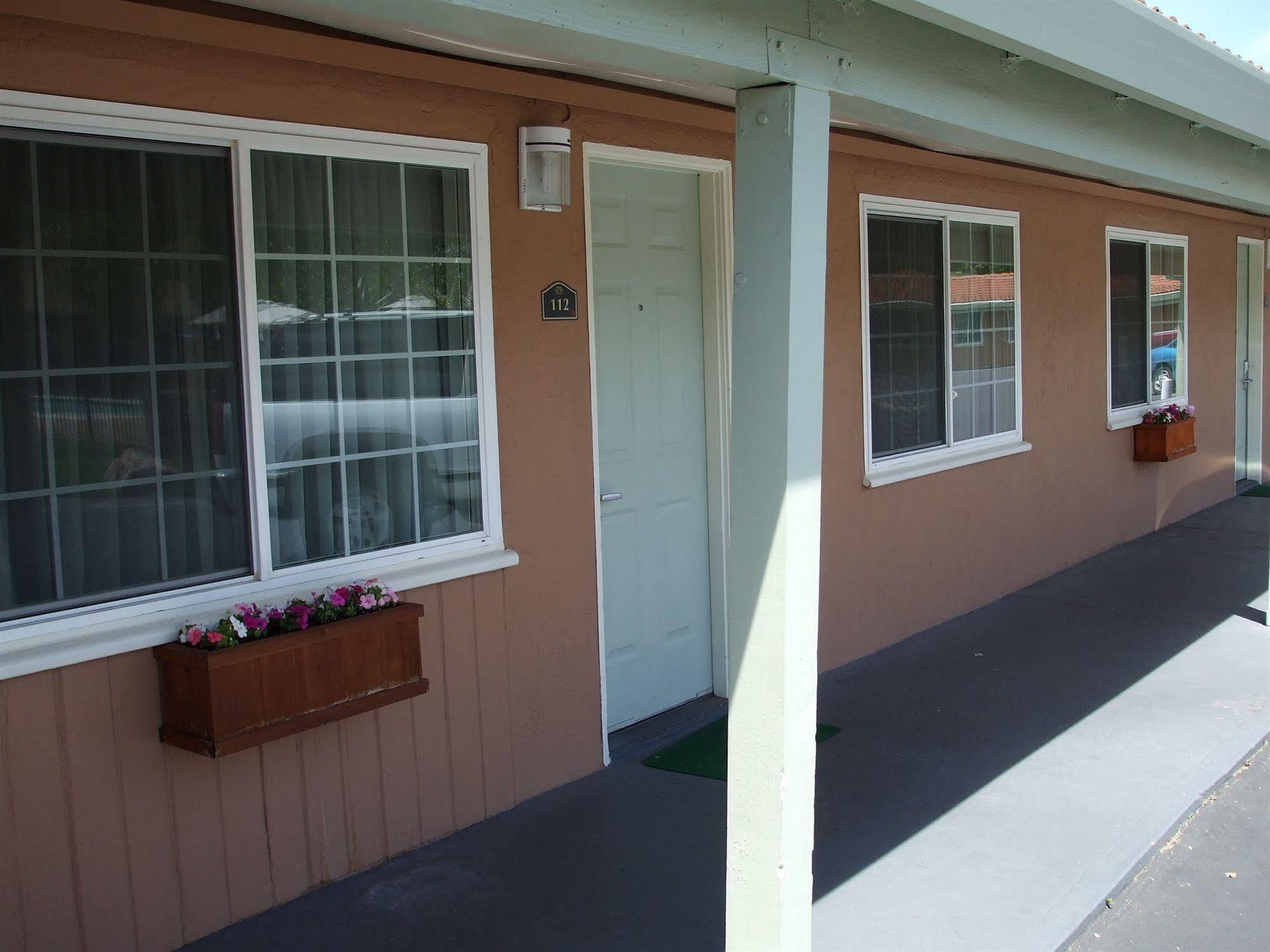 Tri-Valley Inn & Suites Pleasanton Dış mekan fotoğraf